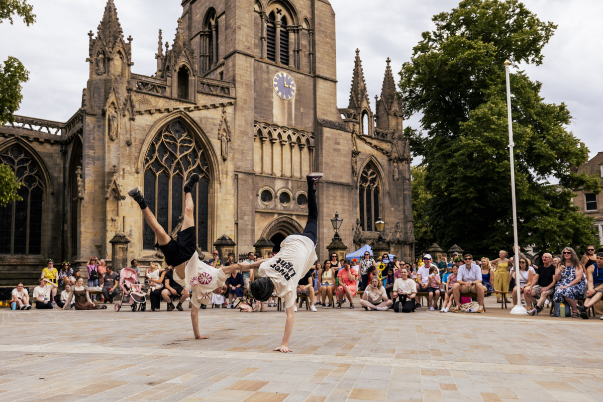 Hub Dance Team Youth Groups. Photo: Scott Salt